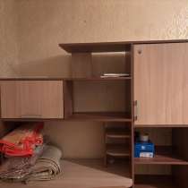 Продам письменный угловой стол б/у за 3500-4000, в Йошкар-Оле