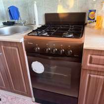 Продам газовую плиту, в Хабаровске