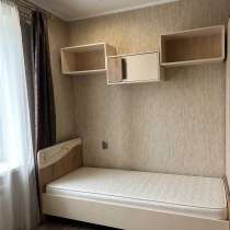 Продается кровать с матрасом и шкафы, в Улан-Удэ