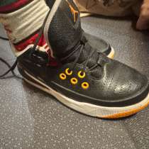 Кроссовки Nike air jordan 3 оргинал р.34-35, в Москве