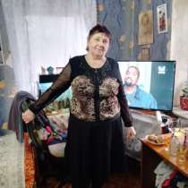 Екатерина, 53 года, хочет пообщаться – Женщина познакомится с мужчиной от 65 лет звонить, в г.Енакиево