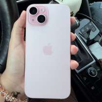 ? Продаю iPhone 15 256 ГБ розового цвета, в Старом Осколе