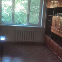4 х комнатная квартира 3/9 дома, в Ставрополе