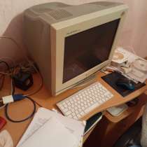 Ретро-монитор ЭЛТ 17 LG Flatron F700B, в Белореченске