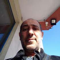 Вова, 52 года, хочет пообщаться, в г.Лодзь