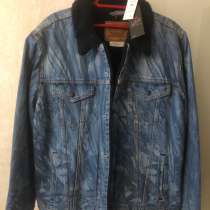 Куртка джинсовая Levi’s мужская., в Москве