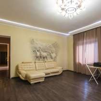 Коттедж 272 м² на участке 4 сот, в Красноярске