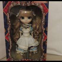 Pullip alise, в г.Канада-де-Гомес