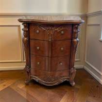 Спальный гарнитур в стиле Барокко (Италия), в Москве