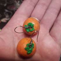 Серьги и колье из бисера.$ 2, в г.Париж