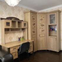 шкафы и стол письменный, в Кизляре