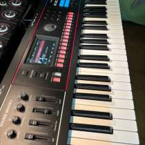 Синтезатор Roland Juno D6, в Краснодаре