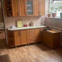 Продам кухонный гарнитур бу, в Владикавказе