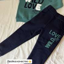 Продаю Двойки костюмы. 1500 р ниже себестоимости., в Якутске