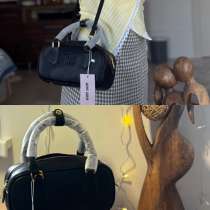 Сумка Miu Miu кросс боди в черной расцветке, в Уфе