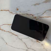 iPhone 13 128гб eSIM, в Москве