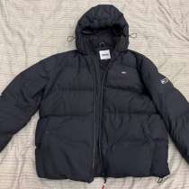 Пуховик Tommy jeans, в Москве