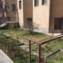 Новостройка в трех километрах от центра, в г.Ереван