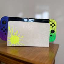 ПРОДАМ Nintendo Switch Oled прошитая, в Москве
