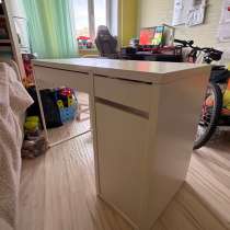 Продам письменный стол, в Нижневартовске