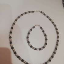 Бусы и браслет, в Москве