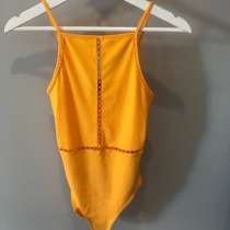 Боди Divided H&M, в Москве