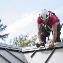 20 BURKOLÓ 20 BÁDOGOS, TETŐFEDŐ 10 ÁCS, ASZTALOS STOCKHOLM, в г.Стокгольм