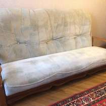 Диван и кресло, в Новороссийске