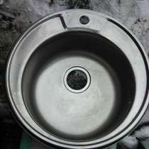 Мойка из нержавейки для кухни со смесителем, в Иванове