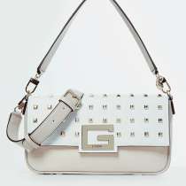 Сумка Guess, в Москве