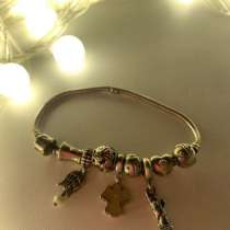 Украшение Pandora, в Москве