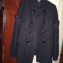 Пальто демисезонное, размер S, в г.Макеевка