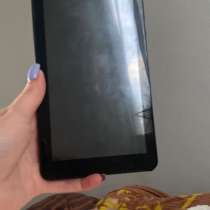 Планшет б/у битый, в Бердске