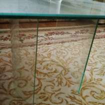 Продам стеклянный столик, в Подольске