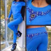 Костюм Роберто Кавалли с камнями, в Екатеринбурге