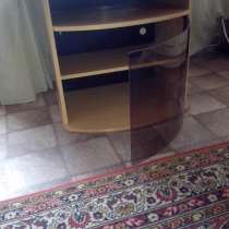 Продам тумбочку под телевизор, в г.Северодонецк