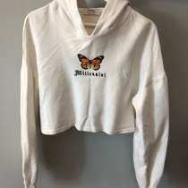 Толстовка Bershka, в Москве