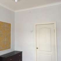 2-комн.кв., ул. Желтоксан, Центр города, 38 м², 2/3 эт. Сдам, в г.Астана