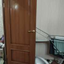 Продам двери б/у, в Омске