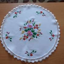 Салфетка вышитая с кружевом, в Москве
