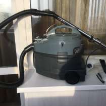 Продам пылесос Philips HR6836, в Благовещенске