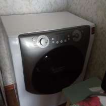 Стиральную машинку Hotpoint Ariston, в Волгограде