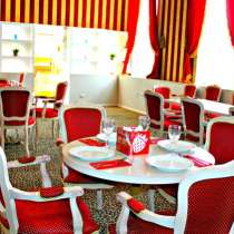 Стильное семейное кафе, в Москве