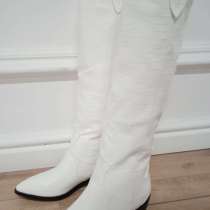 Демисезонные сапоги АРАЗ новые, в Москве