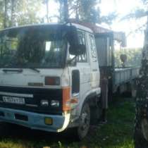 грузовой автомобиль Nissan Diesel Condor, в Москве