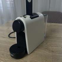 Кофемашина DeLonghi Essenza Mini EN 85.W, в Екатеринбурге