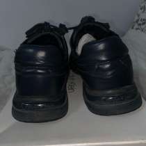 Calvin Klein кроссовки кожаные, в Санкт-Петербурге