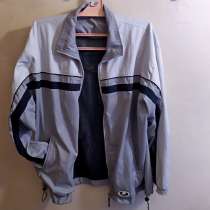 Продаю ветровку NEW BALANCE (новая), в Кирове