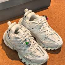 Кроссовки Balenciaga, в Москве