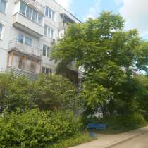 3-ёх комнатную квартиру 62,6 кв. м п.Оболенск, пр-т Биологов, в Серпухове